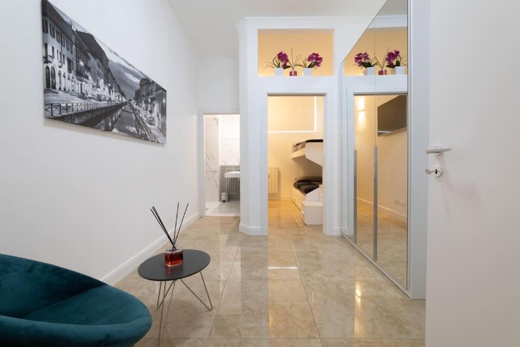 San Babila - Luxury Milanese Apartment Exterior foto