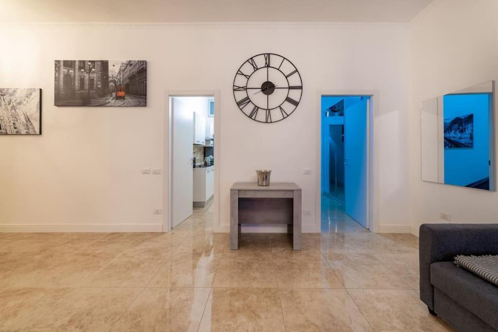 San Babila - Luxury Milanese Apartment Exterior foto